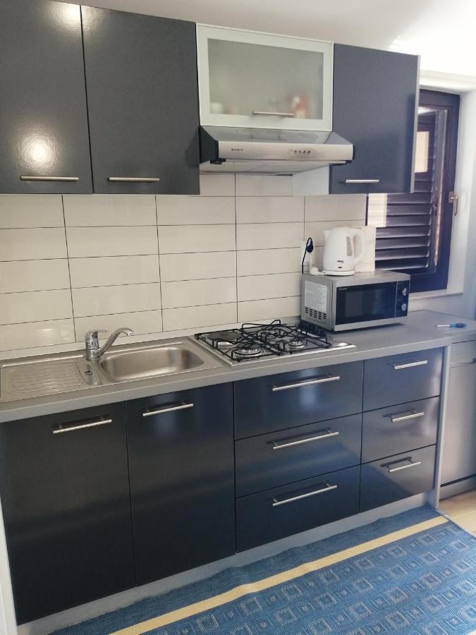 Apartments Vujic Nin Luaran gambar