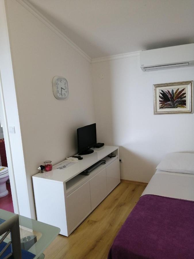 Apartments Vujic Nin Luaran gambar